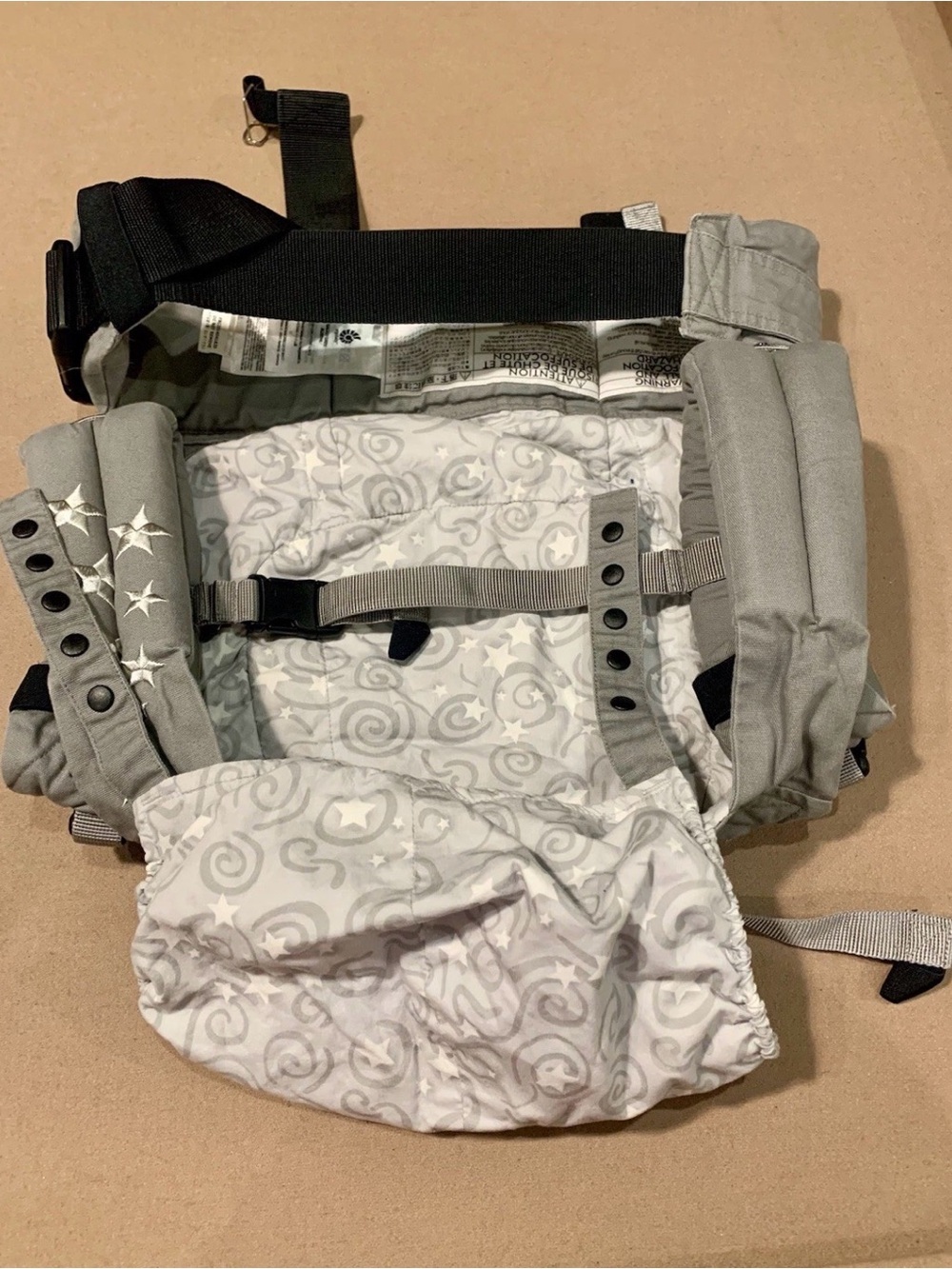 Ergobaby Carrier with Infant Insert - Picture 2 of 3